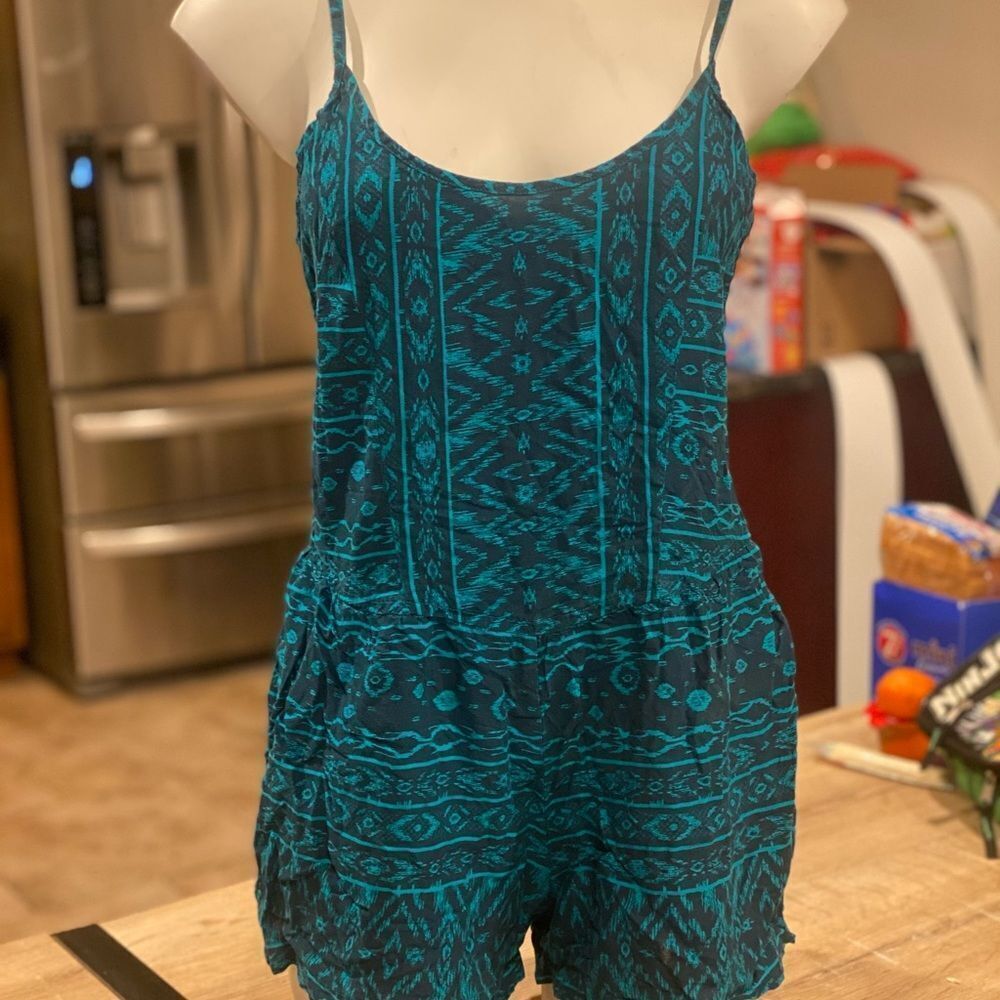 Green romper size small